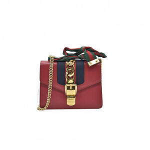 $1980 Gucci Calfskin Mini Sylvie Chain Hibiscus Red